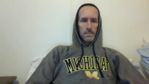 Snapshot of bighugemouthful chatting on 6, 3, 2025 Chaz online show from 6, 3, 2025