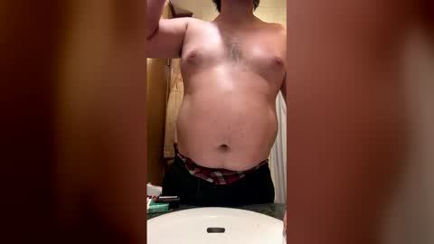 Snapshot of bigjohnson6923 chatting on 11, 5, 2026 bigjohnson6923 online show from 11, 5, 2026