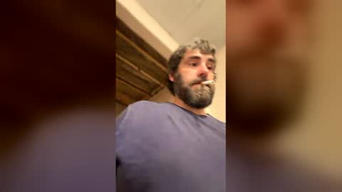 Snapshot of bigjohnson6923 chatting on 18, 5, 2026 bigjohnson6923 online show from 18, 5, 2026