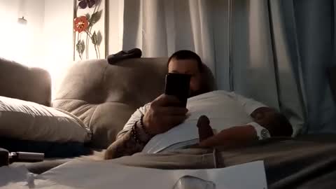 biglk324645168 online show from 19, 2, 2025