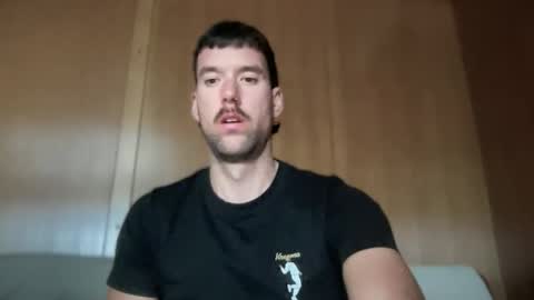 Snapshot of bigmachinejack chatting on 10, 11, 2025 bigmachinejack online show from 10, 11, 2025