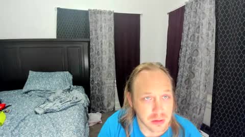 bigmike20129020 online show from 8, 10, 2025