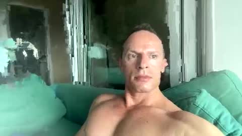 Snapshot of bigmuscles24 chatting on 16, 3, 2026 bigmuscles24 online show from 16, 3, 2026