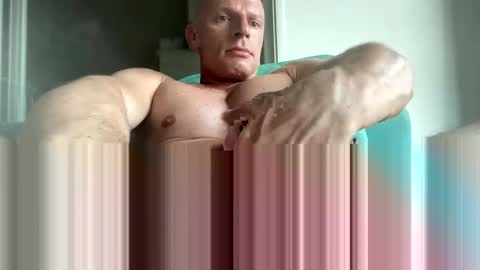 Snapshot of bigmuscles24 chatting on 22, 3, 2026 bigmuscles24 online show from 22, 3, 2026