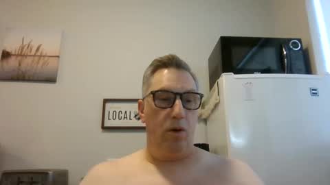 Snapshot of bignhard69_ chatting on 24, 2, 2025 Bignhard696 online show from 24, 2, 2025
