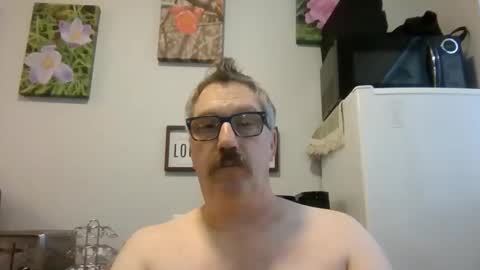 Snapshot of bignhard69_ chatting on 9, 1, 2026 Bignhard696 online show from 9, 1, 2026