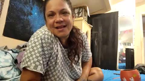 the Mini mami online show from 4, 3, 2025
