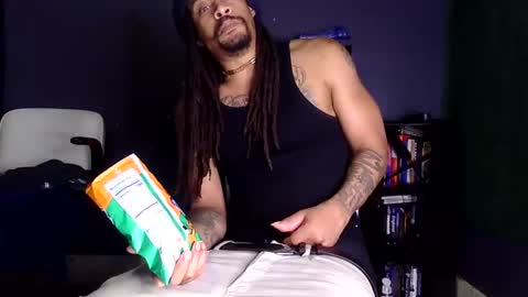 Snapshot of bigpussypump chatting on 17, 12, 2024 bigpussypump online show from 17, 12, 2024