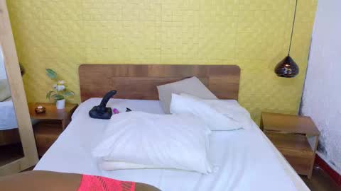 bigroundbooty_ online show from 27, 2, 2026