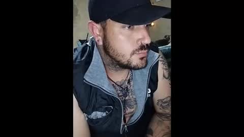 Snapshot of bigstag01 chatting on 16, 9, 2025 BigStag01 online show from 16, 9, 2025