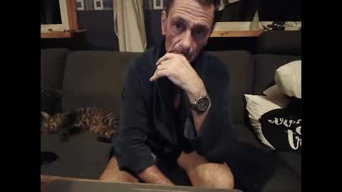 Snapshot of bigswe1 chatting on 10, 12, 2024 bigswe1 online show from 10, 12, 2024