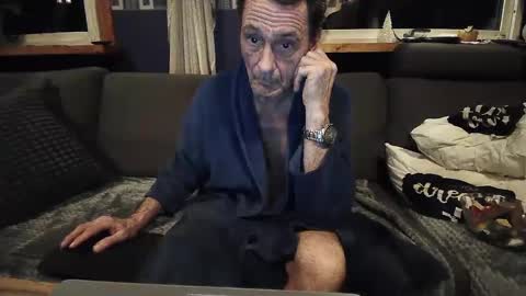 Snapshot of bigswe1 chatting on 15, 2, 2025 bigswe1 online show from 15, 2, 2025