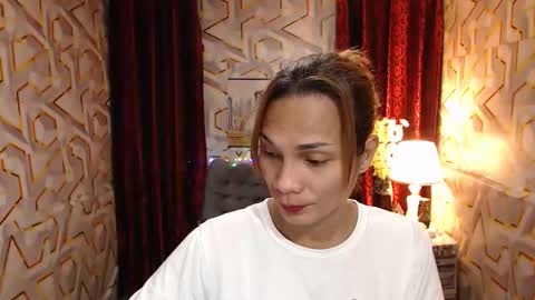 Snapshot of bigthickcock69xx chatting on 6, 11, 2025 sophia online show from 6, 11, 2025