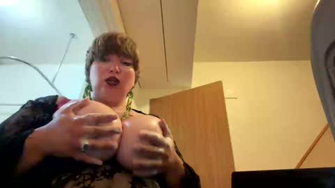 Snapshot of bigtitopal chatting on 28, 7, 2026 bigtitopal online show from 28, 7, 2026
