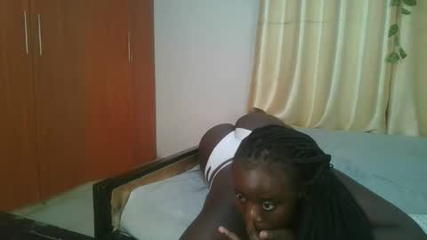 bigtits_baddie online show from 16, 12, 2025