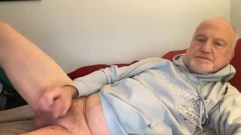 Bigwebone online show from 3, 3, 2026