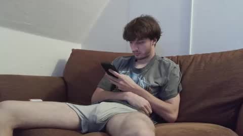 bigwhitedickk1299 online show from 27, 10, 2025