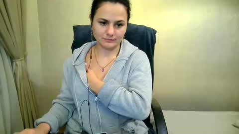 DOM NIKA online show from 7, 12, 2024