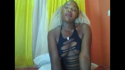 Snapshot of bilion_ass chatting on 11, 12, 2024 TREZAH online show from 11, 12, 2024