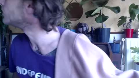 Billy FingerCut online show from 12, 3, 2025