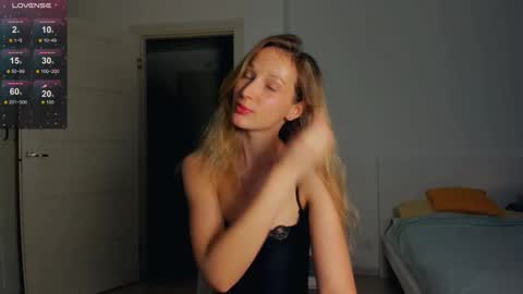 Billy and Lisahelp us to reach 100 likes online show from 25, 9, 2025