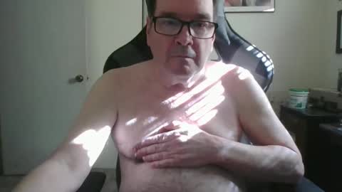 Snapshot of bink195234 chatting on 11, 11, 2025 Bink195234 online show from 11, 11, 2025