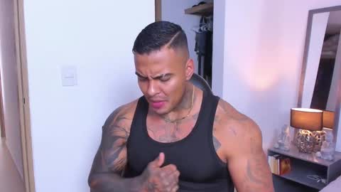 dariux john online show from 22, 12, 2024