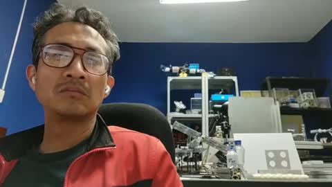 Manu O online show from 28, 6, 2026