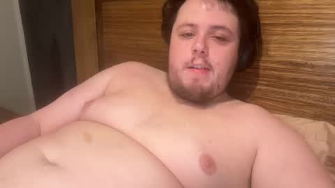 Snapshot of bisexualchubbyboy chatting on 4, 3, 2025 james online show from 4, 3, 2025