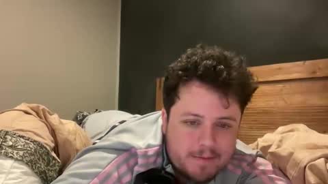 Snapshot of bisexualchubbyboy chatting on 18, 11, 2025 james online show from 18, 11, 2025