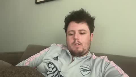 Snapshot of bisexualchubbyboy chatting on 24, 11, 2025 james online show from 24, 11, 2025