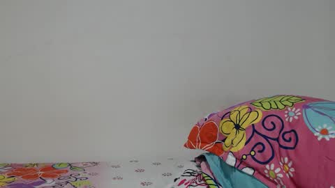 Snapshot of bitch_mommy_x chatting on 15, 1, 2026 I am everything. Your highness queen goddess mistress god daddy mommy boss master. you will address me as such online show from 15, 1, 2026