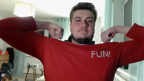 bjguyhugecock online show from 13, 5, 2026
