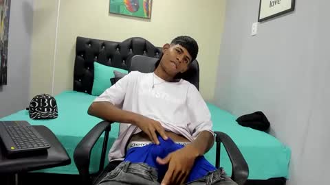 boy online show from 1, 3, 2025