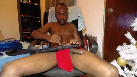 Snapshot of black_diamond_t chatting on 22, 12, 2024 Black Diamond online show from 22, 12, 2024