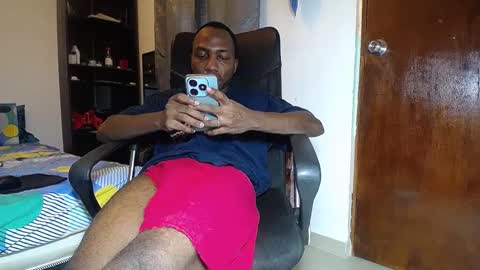 Snapshot of black_diamond_t chatting on 27, 1, 2025 Black Diamond online show from 27, 1, 2025