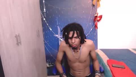 Black online show from 7, 12, 2024