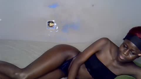 black_ebony8 online show from 15, 6, 2026