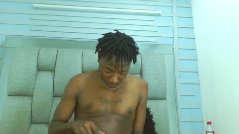 Snapshot of black_fire10 chatting on 13, 9, 2025 Fireeee  online show from 13, 9, 2025