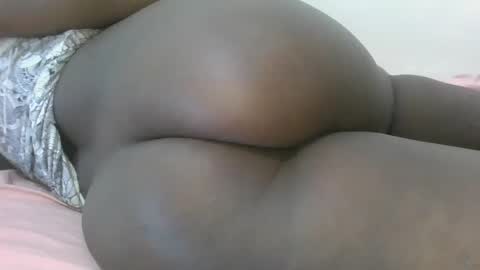 Snapshot of black_goddess200 chatting on 16, 2, 2025 black_goddess200 online show from 16, 2, 2025
