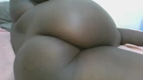 Snapshot of black_goddess200 chatting on 16, 2, 2025 black_goddess200 online show from 16, 2, 2025