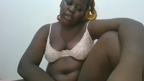 Snapshot of black_goddess200 chatting on 12, 3, 2025 black_goddess200 online show from 12, 3, 2025