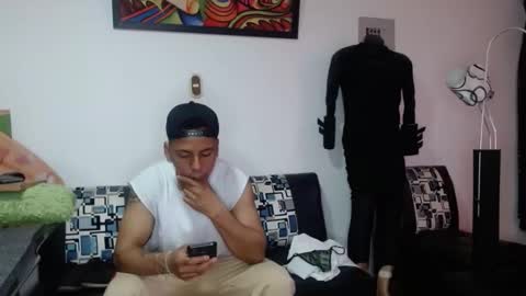 Snapshot of black_hot26 chatting on 21, 9, 2025 black_hot26 online show from 21, 9, 2025