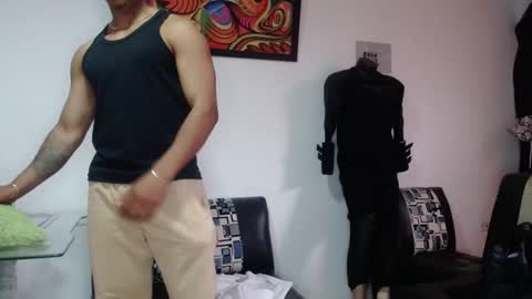 Snapshot of black_hot26 chatting on 10, 10, 2025 black_hot26 online show from 10, 10, 2025