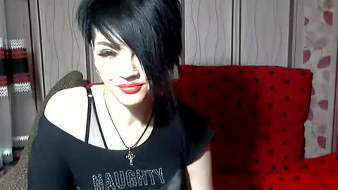 black_hot_01 online show from 25, 12, 2024
