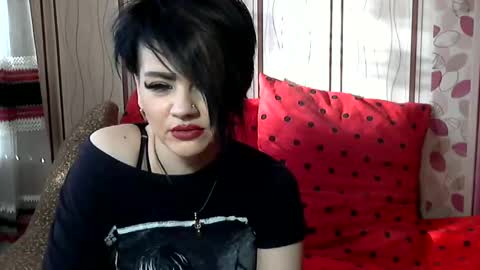 black_hot_01 online show from 4, 1, 2025
