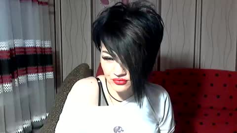 black_hot_01 online show from 6, 3, 2025