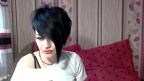 black_hot_01 online show from 10, 3, 2025