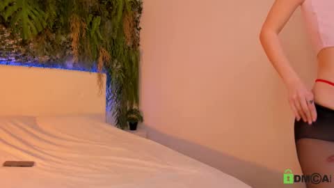 Snapshot of black_jenny chatting on 21, 2, 2025 Jenny online show from 21, 2, 2025