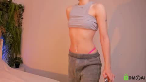 Snapshot of black_jenny chatting on 2, 3, 2025 Jenny online show from 2, 3, 2025